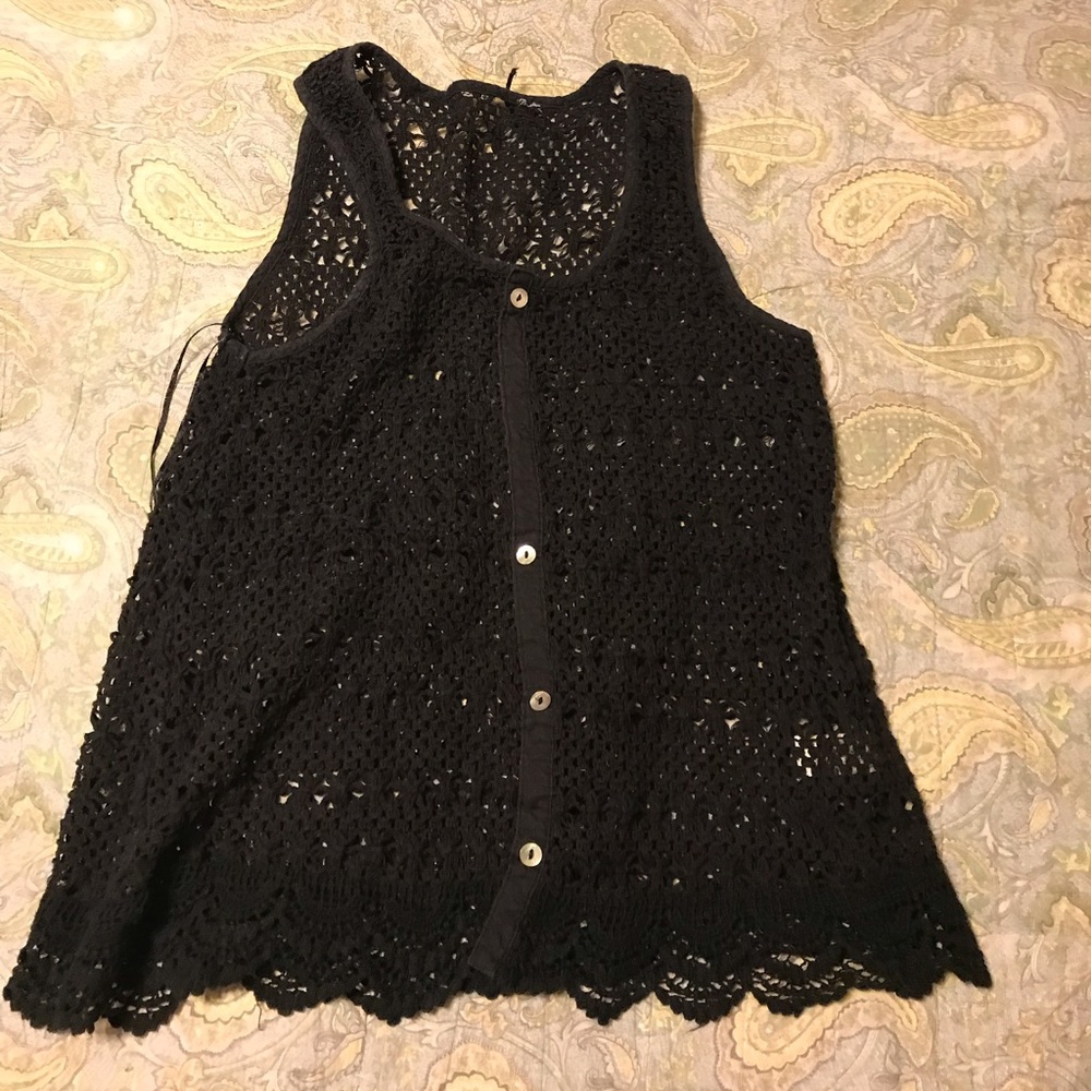 Knitted button up